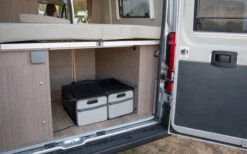 Hindermann Multibehältnis 51 X 65 X 28,5 Cm (2 Kammern) 11 Hindermann Multibehältnis 51 X 65 X 28,5 Cm (2 Kammern) -Campingmöbelgeschäft 362511 2652484